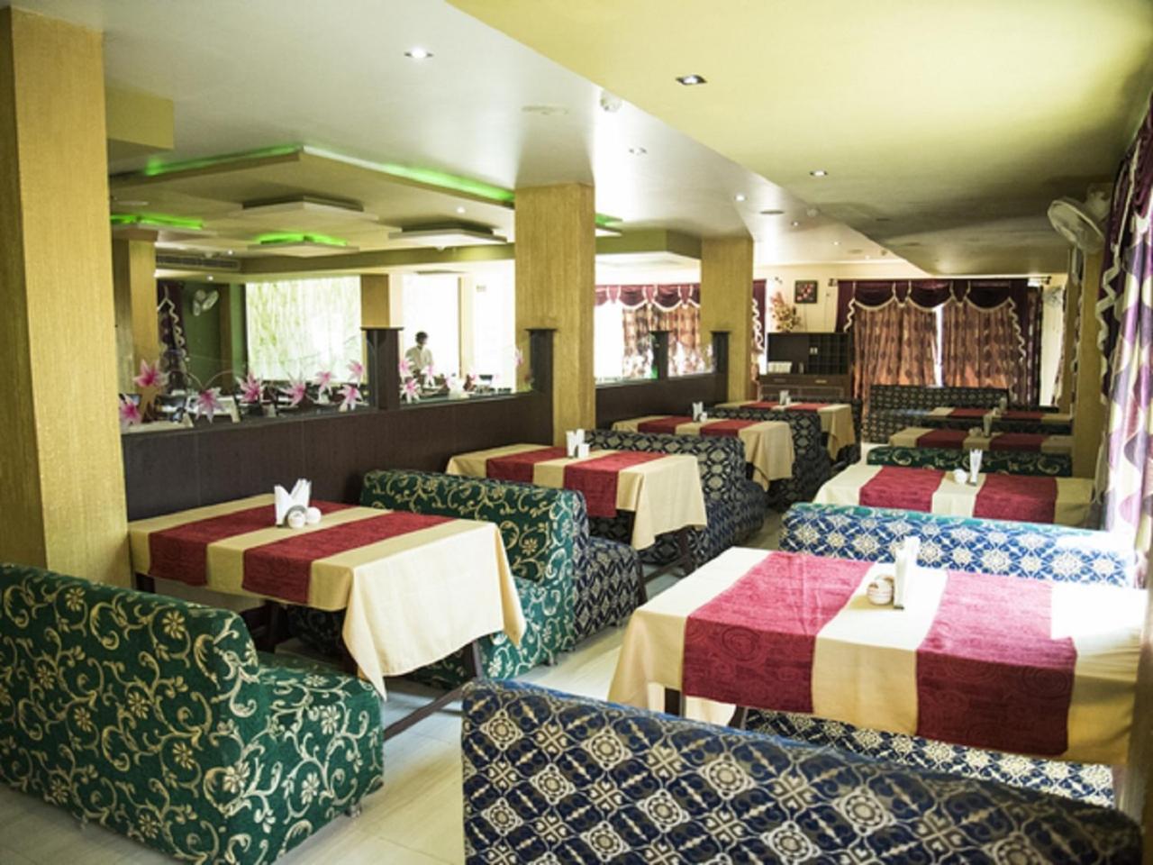Hotel Sunshine Baharampur Εξωτερικό φωτογραφία